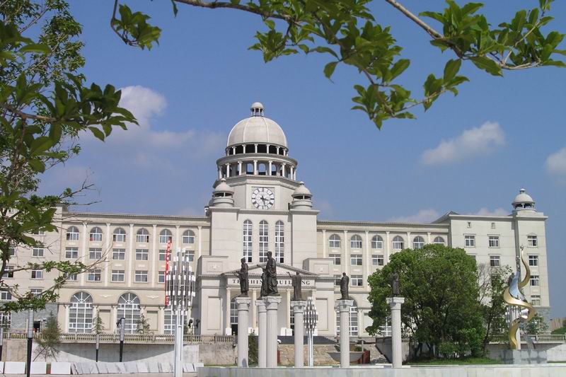 辽宁商贸职业学院